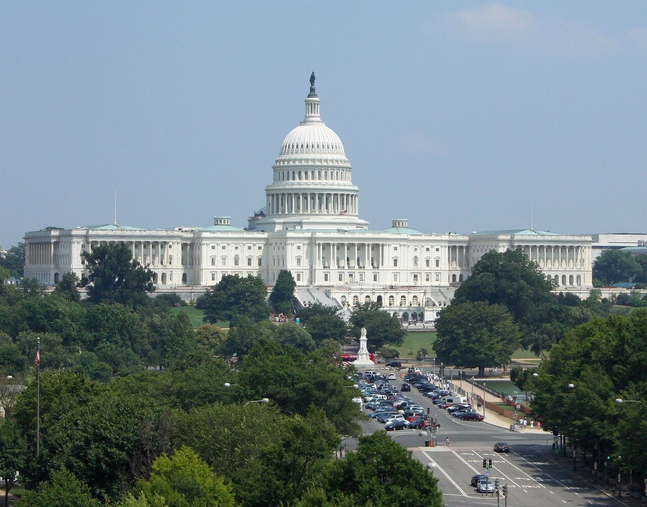 the US capitol building in Washington DC